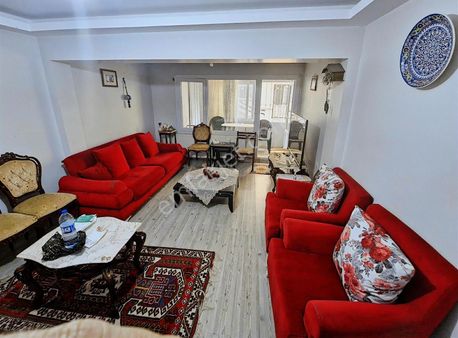 Altıntaş Ta Cadde Üzerinde 3+1 Eşyalı Kiralık Daire