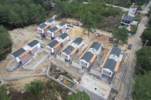 Lansmana Özel 4+1 Soğucakta Ultra Lux Villalar