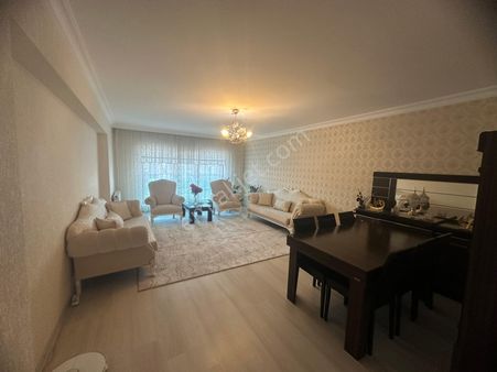Aşağı Yahyalar'da Site İçinde Önü Açık 4+1 Kilerli 200 M2 Satılık Daire