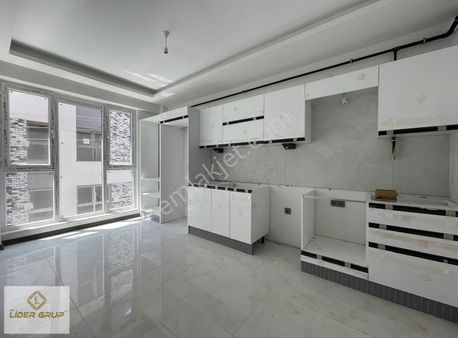 Eslider Emlaktan Satılık Çamlıcada 2+1