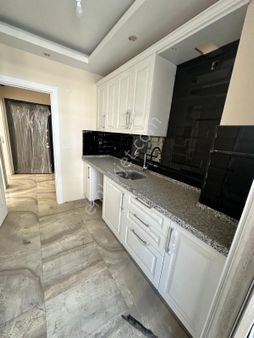 Denızkoskler Doktorsadık Ahmet Caddesı Yakın 3+1 2.kat Sıfır Yapı Satılık Daıre