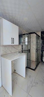 Kazımdirik Mahallesinde 1+1 Kiralık Bahçeli Daire