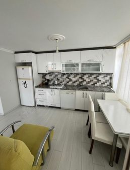 Foça Kazımdirik Mahallesinde Eşyalı2+1 Kiralık Daire...