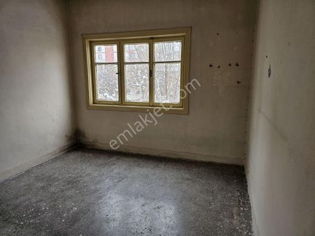 Esenyurt'un Merkezinde Yatırımlık 2+1 Satılık Daire