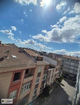 Gültepe Ümit Sokakta 2+1 Geniş, Aydınlık, 4. Kat Kiralık Daire