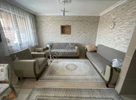 Emek Mahallesinde Dublex 5+1 Daire