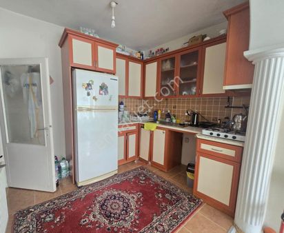 Çiftlik'te Cadde Üzeri, 100m2 2+1, Kiracılı, Satılık Mevki Daire