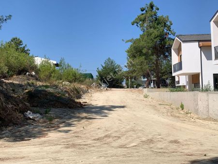 Kuşadası Soğucak Da 290 M2 Villa İmarlı Arsa