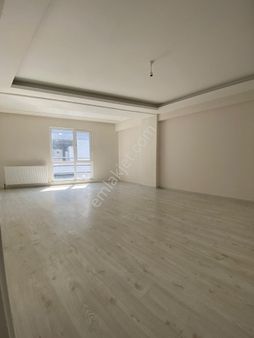 İ&s Gayrimenkul Den Satılık 2+1 Arakat Kocaman Mükemmel Ultra Lüks Kelepir Daire