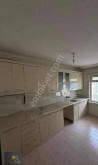 Eti Caddesinde Ara Kat Daire