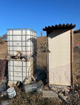 K.kazan Gyo'dan Soğulcak Mah.2150 M2 Ev Havuz Bulunan Bahçe Acil