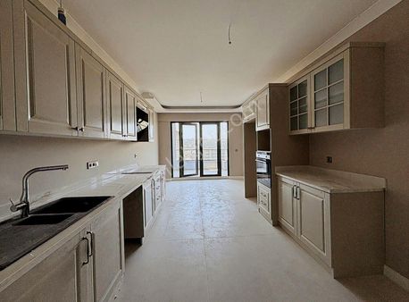 K.kazan Gyo'dan Erla 1962 Arakat 4,5+1 Ultra Lüks Daire