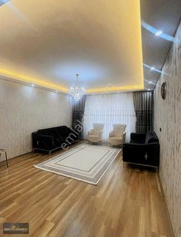 R E N K Ten İbni Sina Nın En Geniş 2.5+1 Dairesi Satışta