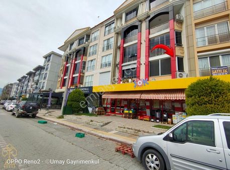 Cennetayağı Yürüyüş Yolunda Geniş 3+1 Satılık Daire