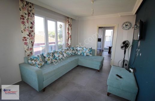 Startkey Yön G.menkul'den Çarşı Mrkezde Satılık Eşyalı 1+1 Daire