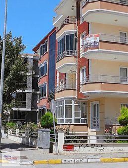 Yön Gayrimenkulden Plevnede Eşyalı Kiralık Ara Kat 1+1 Daire