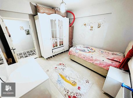 ₺ İşin Uzmanından ₺ Diş Hastanesi Yanı Orta Kat 3+1