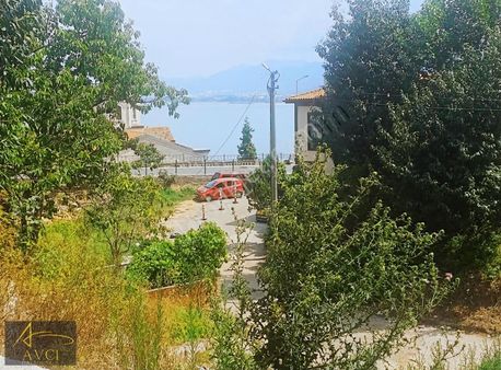 Avcıdan Taşbaşında Müstakil Deniz Manzaralı Arsa