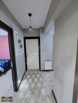 Şeker Emlaktan Emek Mah. Ziyagökalp Cad. De 2+1 160 M² Daire