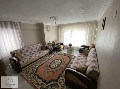 Doğdu Emlak'tan Yeşiltepede Caddeye Yakın 3+1