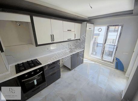 Doğdu Emlak'tan Full+full Yapıda Cadde Üstü 3+1