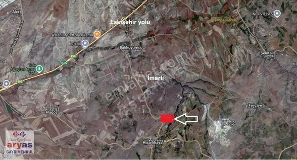 Hisarlıkaya 'da 1500 M2 İmara Yakın Yatırımlık Hisse