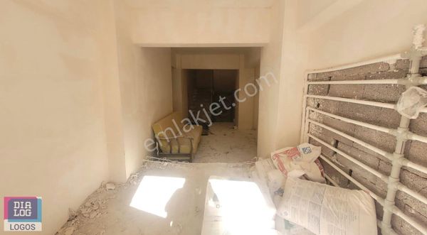 Kuşadası Merkezde Limana Yürüme Mesafesinde Sıfır 1+1 Daire!