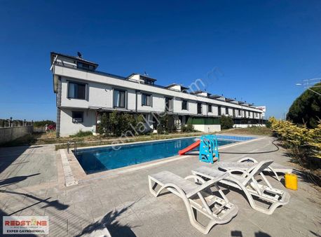 Karasuda Eşyalı Deniz Manzaralı Havuzlu 4+1 Tripleks Lüks Villa