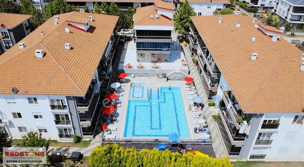 Redstone'dan River 2'de Havuzlu Oyun Parklı 2+1 Satılık Daire