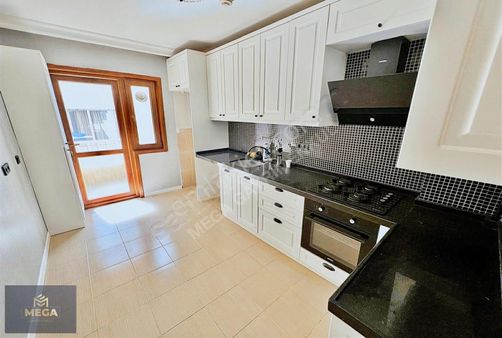 Yayla Mh. Sağlık Ocağı Yakını Arakat Ve Asansörlü 3+1 Daire