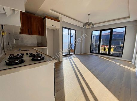 Samsun Atakum Büyükoyumcada 65m2 1+1