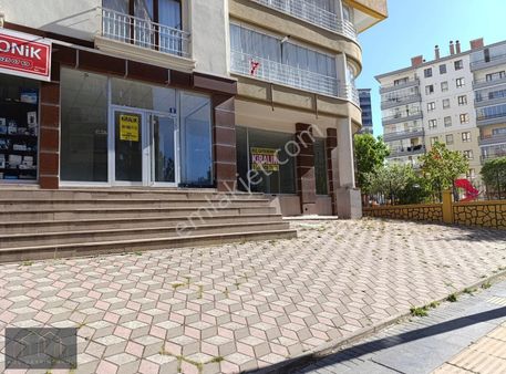 Şentepe Selim Caddesi Üzerinde Yapılı Masrafsız Kiralık Dükkan