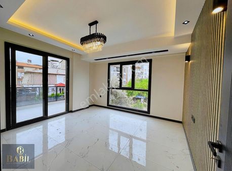 Şemiklerde 2+1 Arakat Ön Cephe Asansörlü Sıfır Daire