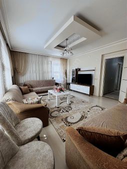 Afyon Özsu Emlak'tan Fırsat Satılık 3+1 Daire