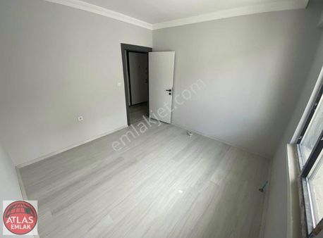 !!atlas Emlak'tan Ana Cadde Cepheli 3+1 Sıfır Lüx Daire!!