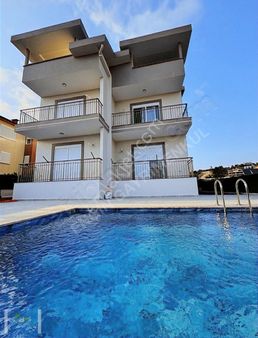 Havuzlu Sıfır 4+1 Dubleks Daire