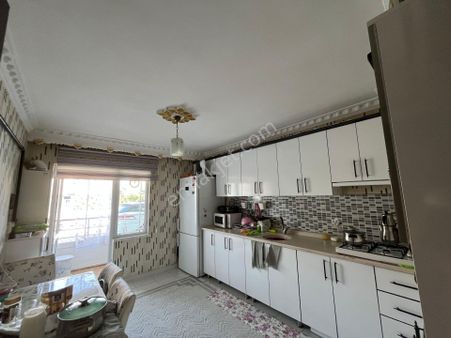 Etimesgut Elvan Mh De Bağımsız Yapılı 4+1 Ulaşıma Yakın Asansörlü Daire