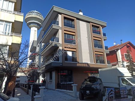 Prof.aziz Sancar Caddesinde Satılık Daire