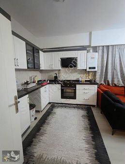 Samandıra Metroya 600 Metre Mesafe Full Eşyalı 2+1 Lüks Dekor