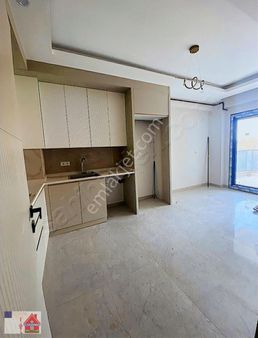 Zümrüt Mahallesi 'nin En Gözde Konumunda 3+1 Geniş Daire