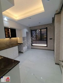 Sıfir Ferah Ve Kulanisli, Göveclik'te 150m2 Daire