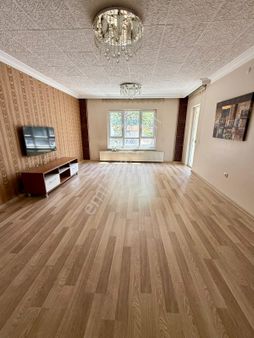 Kartal'dan Full+full Yapılı Yüksek Giriş 3+1 Daire