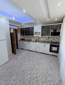 Roza Düğün Salonu İlerisi Satılık 3+1 Daire