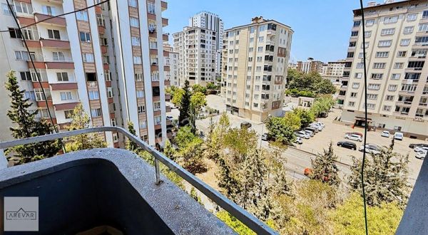 Arevar'dan Gazikent'te Satılık Geniş 2+1 Daire