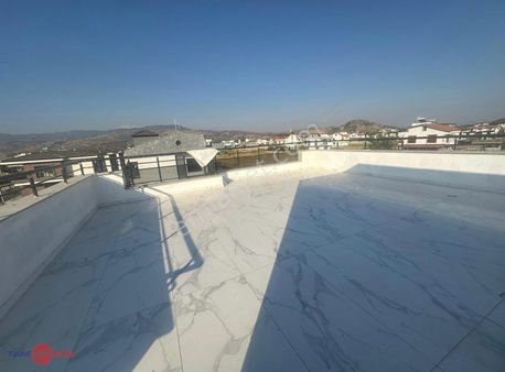 Dikili Cumhuriyet Mahallesinde Fırsat Fiyata Sıfır Villa