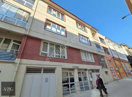 Yzg'den Batıkent Ümit Hst. Yakını Çift Cephe Balkonlu 120m 3+1