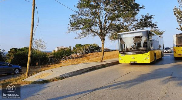 Sultangazi Yayla Mahallesinde Cadde Cephe 265m2 Arsa