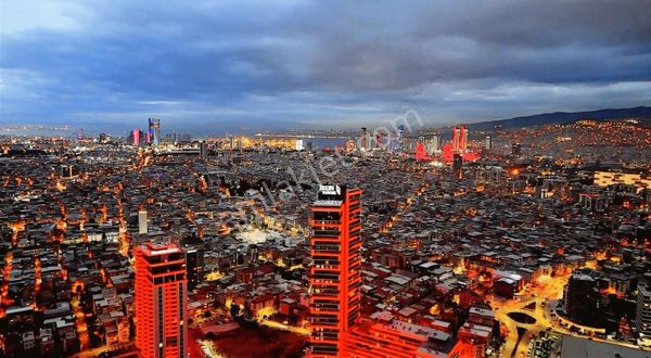 Bornova İkon Tower 2+1 Eşyasız Kiralık Daire