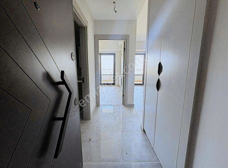 Konak İzka Merkez Yaşam Kiralık Deniz Manz. 1+1 Daire