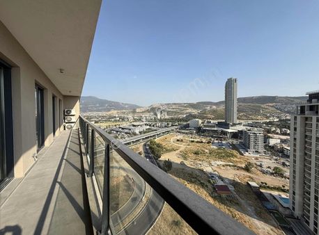 Bornova İkon Tower Kapalı Mutfak 3+1 Satılık Daire